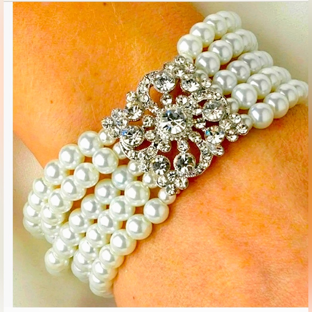 NWT 5 Strand Pearl Beaded Crystal Rhinestone Bridal Bracelet